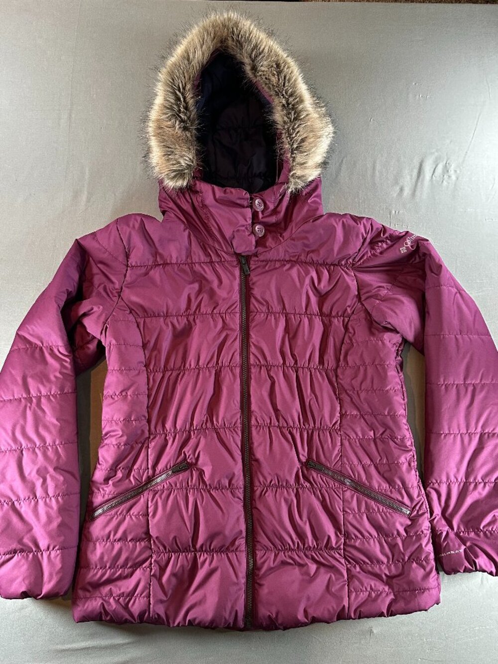 Columbia Women’s Large Omni Heat Insulated Puffer Parka Burgundy Faux Fur Hood